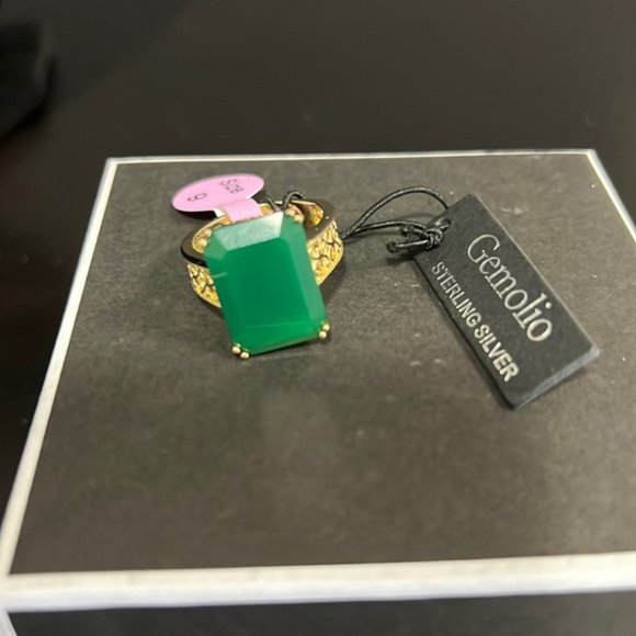 Gemolio Sterling Silver Green Chalcedony Ring size 9 - Picture 2 of 9